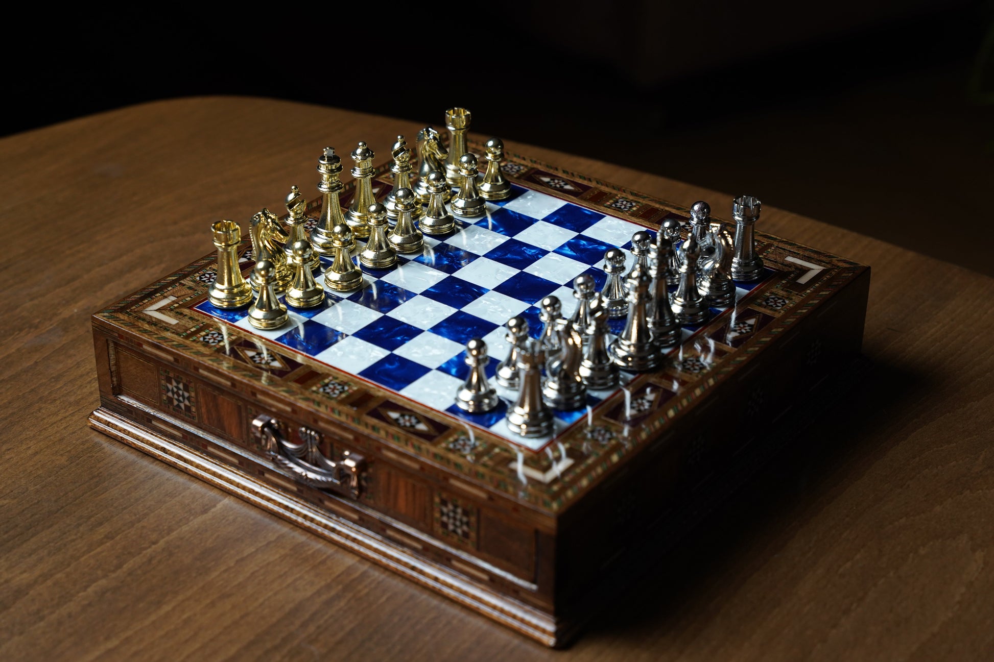 Handmade Luxury Chess Set With Storage Units (Blue)